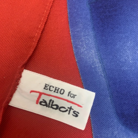 Vintage Echo by Talbots 100% silk belts scarf size 36X34 inches - Picture 7 of 9